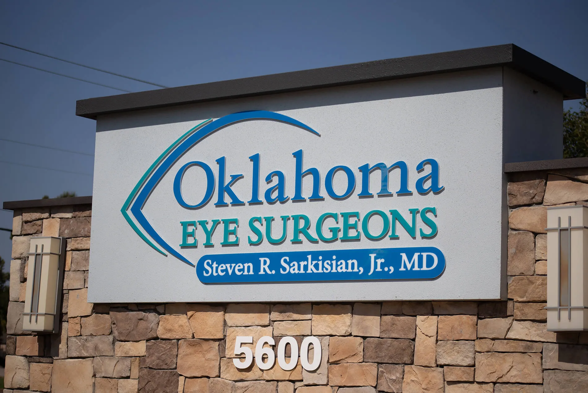 Oklahoma Eye Doctors clinic sign