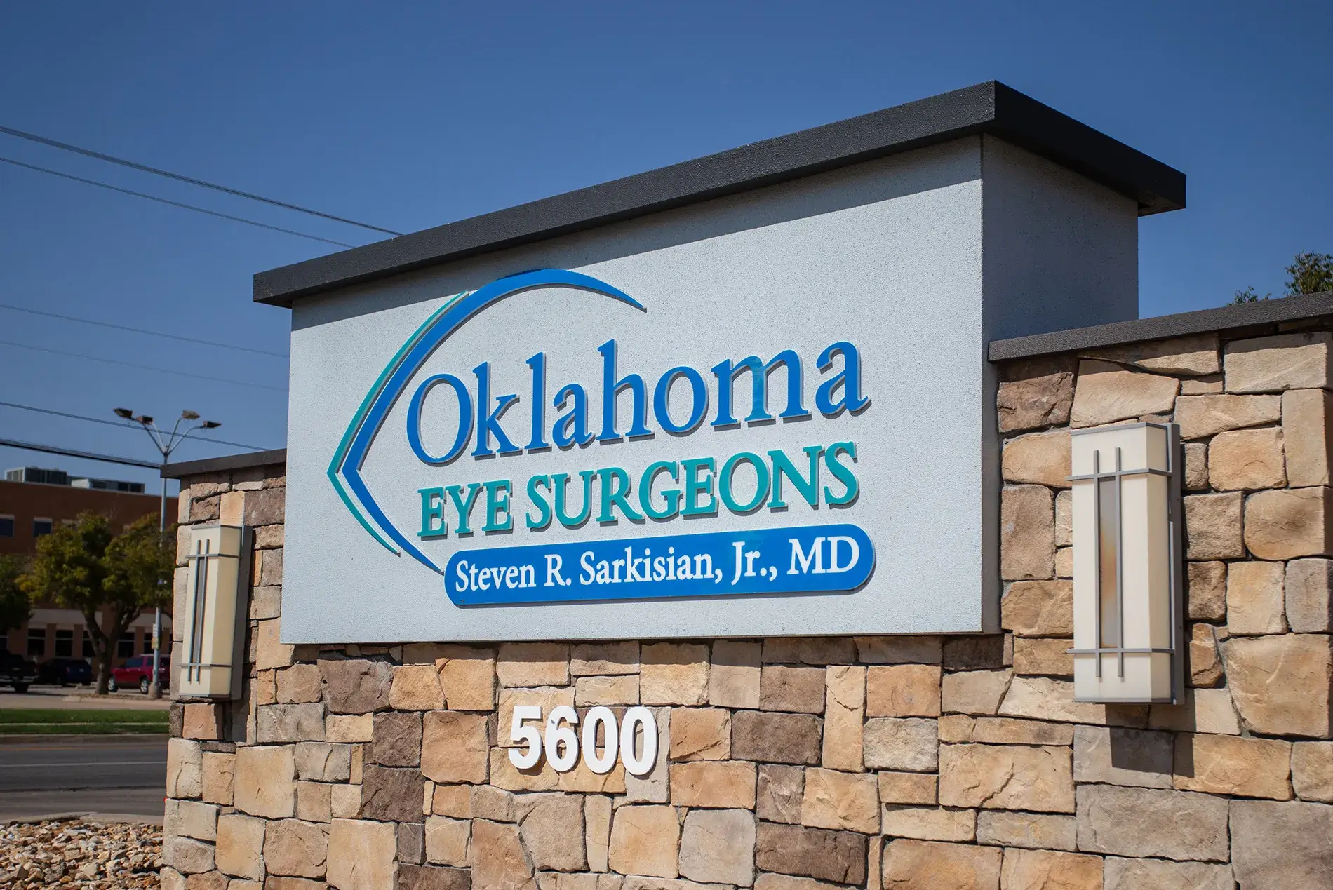 Oklahoma Eye Surgeons Sign