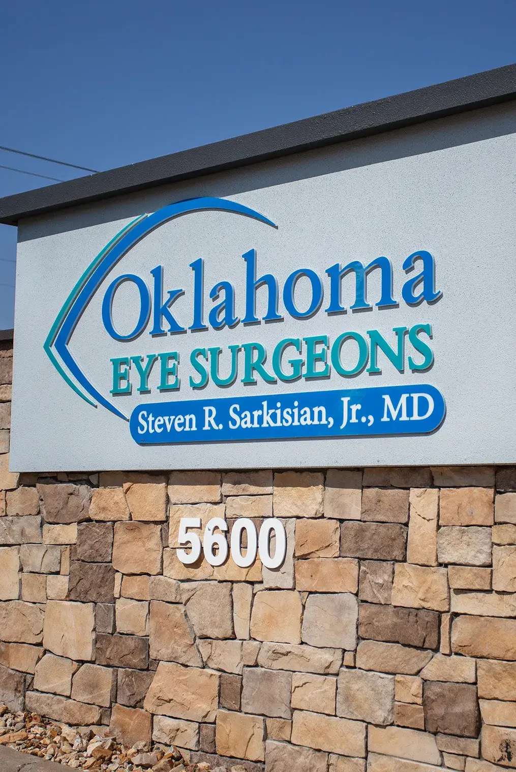 OK Eye Surgeons sign